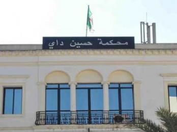 تاجر هواتف نقالة بمستغانم يواجه عقوبة 10 سنوات حبسا