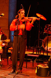 Chafik Khelifati Un poète à cordes