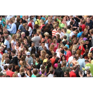 LA POPULATION AUGMENTERA DE 888.000 PERSONNES 37,1 millions d’Algériens à fin 2011