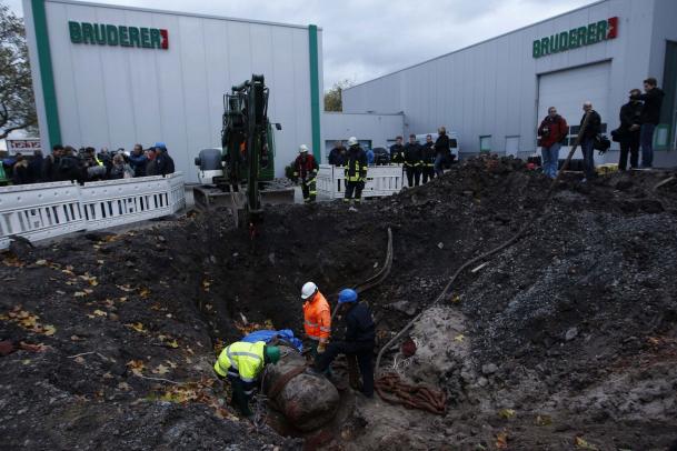 قنبلة من الحرب العالمية الثانية في ملعب دورتموند