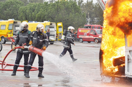 لهبيري يشرف على إحياء اليوم العالمي للحماية المدنية ببرج بوعريريج