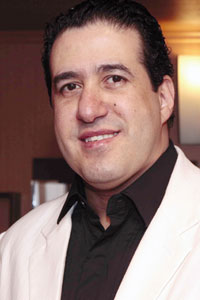 Cheb Yazid chante la femme