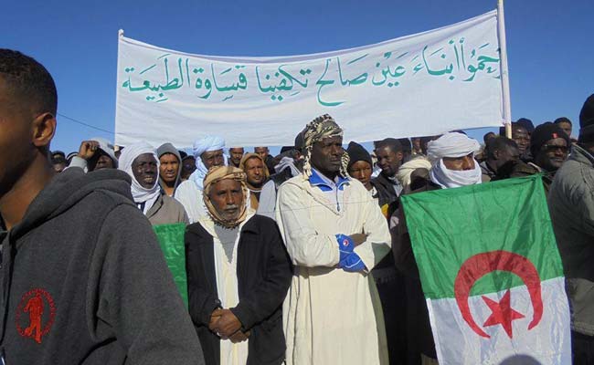 Un moratoire et une nouvelle gouvernance énergétique en attendant l'après-Bouteflika