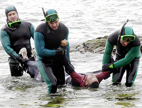 تجنيد غواصين لانتشال جثة الشاب المفقود بعرض البحر في مستغانم
