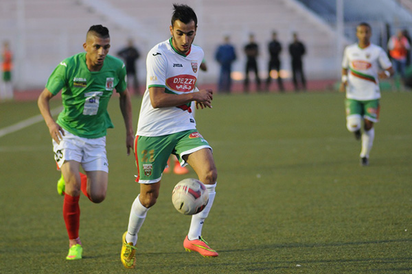 قمة في قسنطينة وجولة مصيرية للعميد