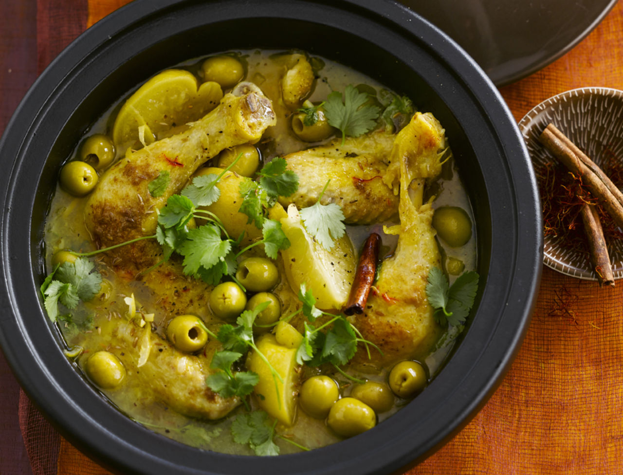 Poulet aux olives vertes cassées