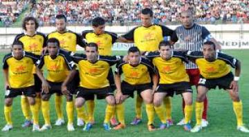 الصفراء تشرع اليوم في التحضير لمباراة الشلف