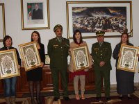 Hommage à la femme combattante