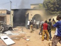 30 roquettes s'abattent sur Kidal, 3 morts