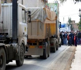La RN26 reliant Béjaïa à Alger fermée par des manifestants depuis trois jours