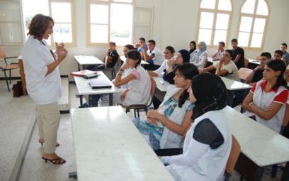 Les réfections de l'autoroute Est-Ouest à la charge des entreprises