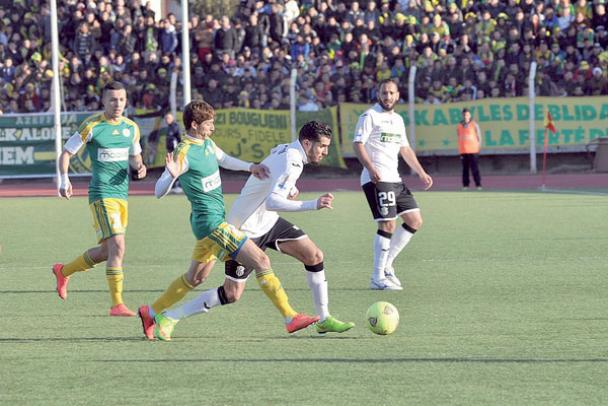 وفاق سطيف أول المتأهلين إلى المربع الأخير