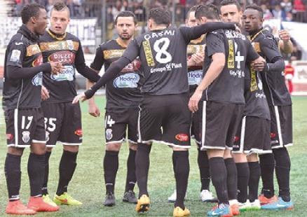 وفاق سطيف يقلب التأخر تقدم ويتأهل إلى نصف نهائي الكأس