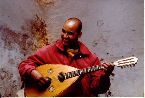 Abdelli Abderrahmane, un artiste méconnu mais apprécié.