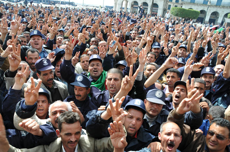 تنسيقيات الحرس البلدي تلتقي بسيدي بلعباس