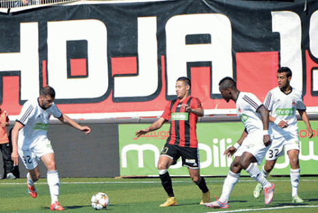 Coupe d'Algérie (8e de finale). USMA 1 ' ASO 1 (ASO aux tab 5-4)