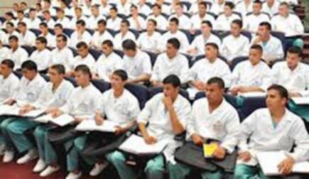 دورة تكوينية في علاج مرضى السرطان ل 30 طبيبا عاما بسطيف