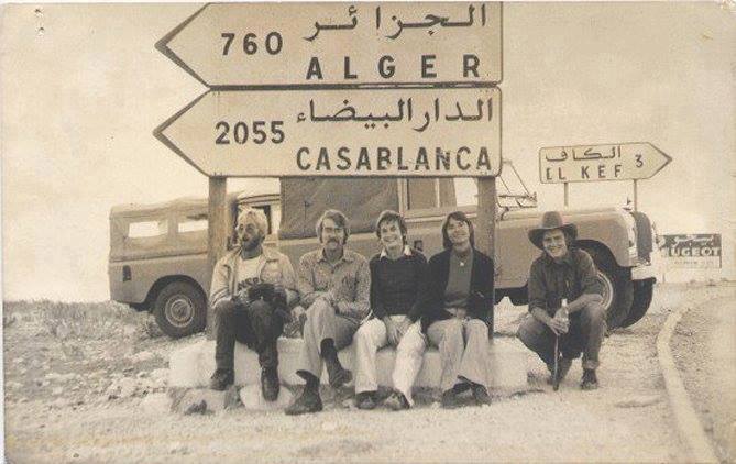Photo Mythique Les Beatles à 760 Km d'Alger