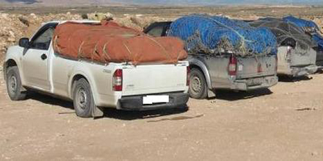 توقيف 30 مهربا وحجز شاحنة وسيارتين بتمنراست وبرج باجي مختار