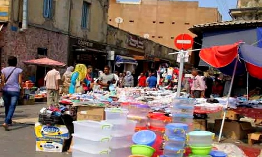 Les élus préoccupés par les constructions illicites et le retour des marchés informels