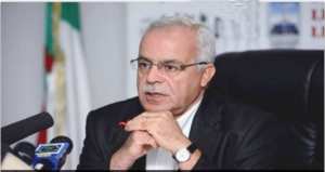 قرين غدا في عين تموشنت لتفقد مشاريع قطاع الاتصال