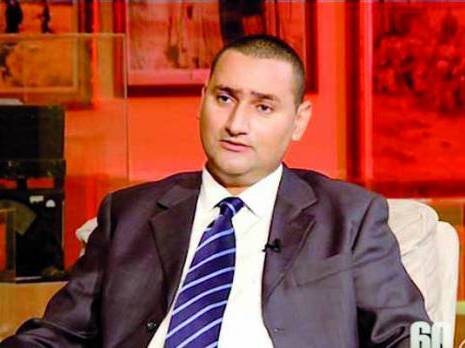 «Les Algériens doivent agir pour sauver la République»