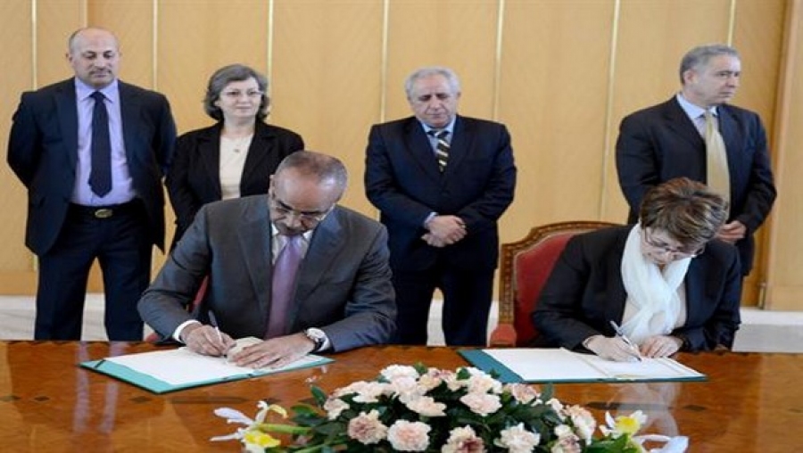 Signature d'une convention-cadre entre les ministères de la Culture et de la formation professionnelle