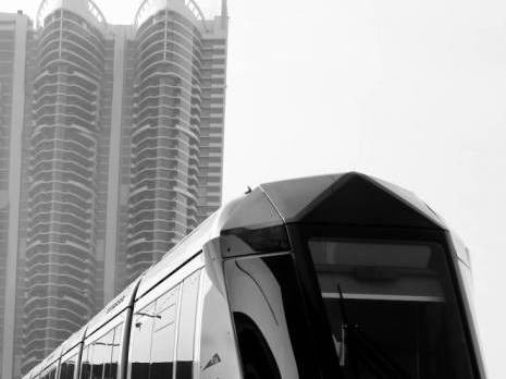 Le tram remet le transport urbain sur les rails