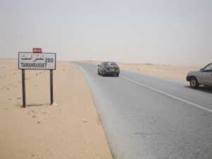 عملية واسعة لتجديد الطرق الحضرية بتمنراست