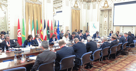 L'Algérie dans le giron européen