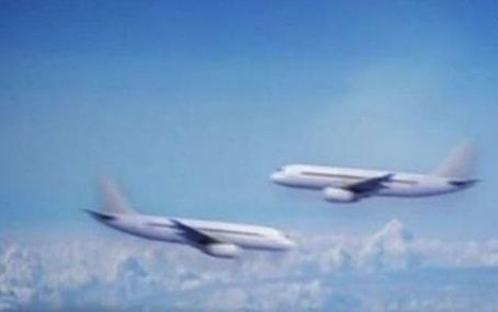 نجاة طائرتين كويتية وماليزية من الاصطدام