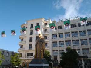 اختيرت الذكرى ال132لوفاته موعدا لانعقادها بمعسكر