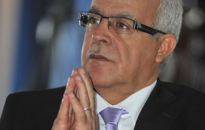 Renforcer les relais de diffusion radio et TV et professionnaliser la presse écrite