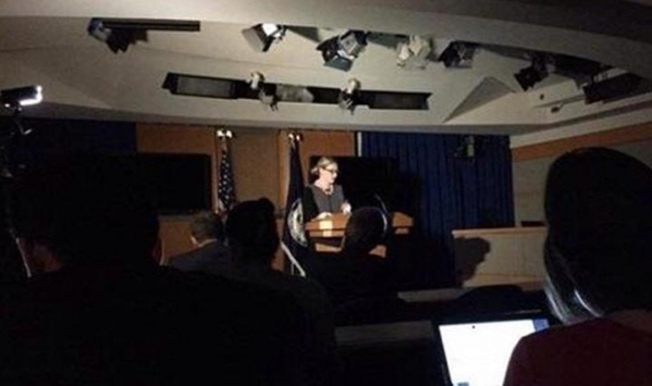 البيت الأبيض يغرق في الظلام بسبب إنقطاع التيار الكهربائي