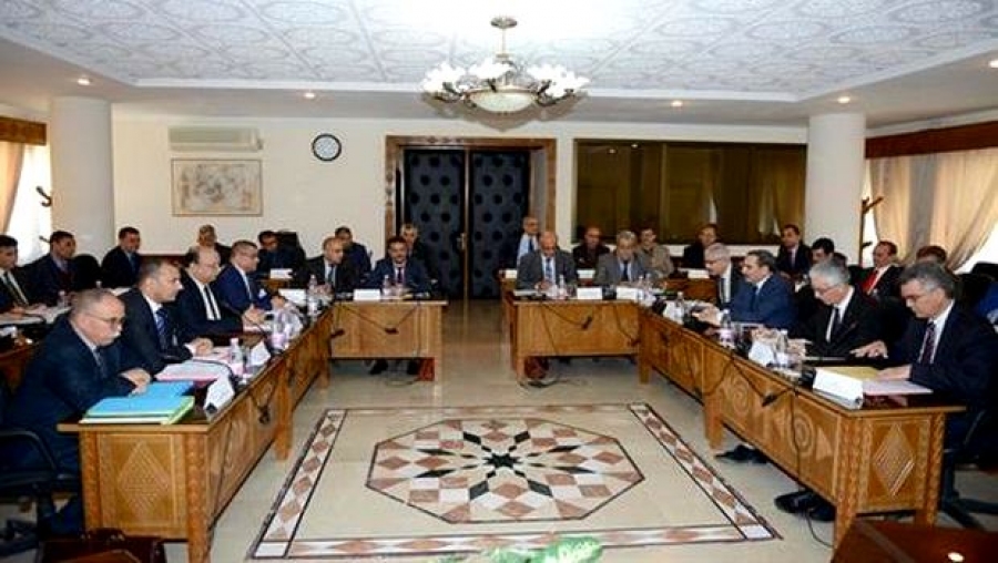 Réunion sur le développement et les préoccupations des citoyens dans la wilaya de Relizane