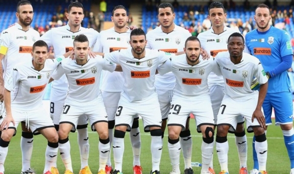 تحكيم غاني لمباراة الرجاء البيضاوي ووفاق سطيف في رابطة الأبطال