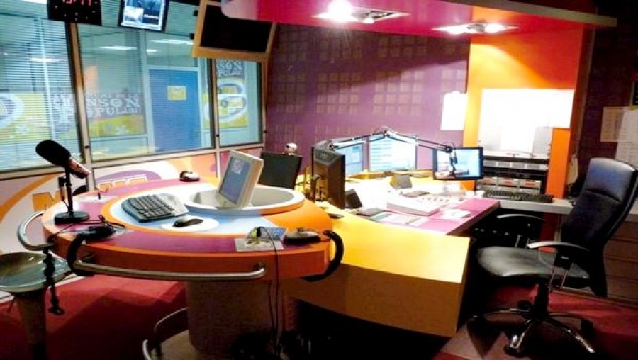 Poursuite des efforts pour régler tous les problèmes de radiodiffusion avant fin 2016