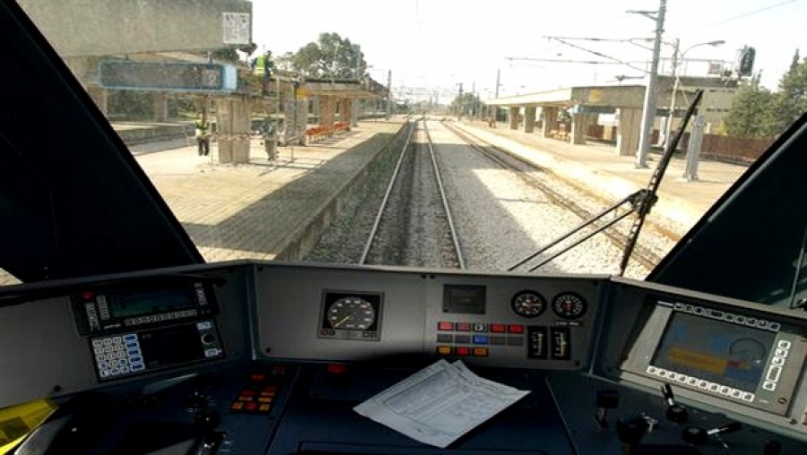 Réalisation en cours d'une ligne ferroviaire à grande vitesse reliant l'est à l'ouest du pays