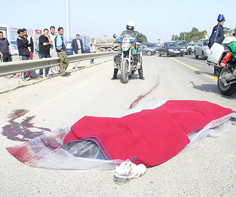 أربعة قتلى وجريحان في مجزرة مرورية على الطريق السيار بميلة