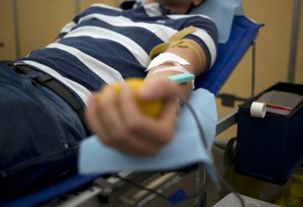 جمعية الإرشاد والإصلاح تبادر بحملة تبرع بالدم بغليزان