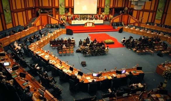 رئيس بلدية سطيف في قمة آسيا إفريقيا