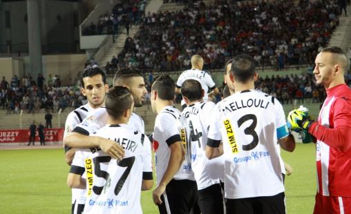 وفاق سطيف يحافظ على الصدارة