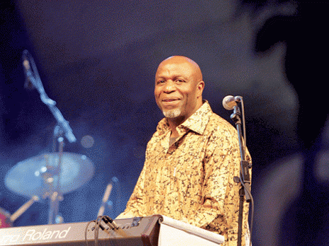 Ray... de soleil sur Alger