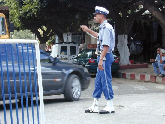 شرطة المدية تحسس بالثقافة المرورية