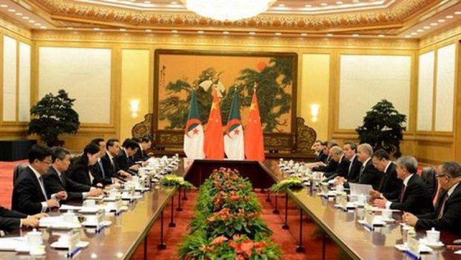 Abdelmalek Sellal s'entretient à Pékin avec son homologue chinois