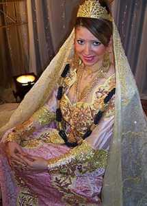 Tenue traditionnelle de Constantine