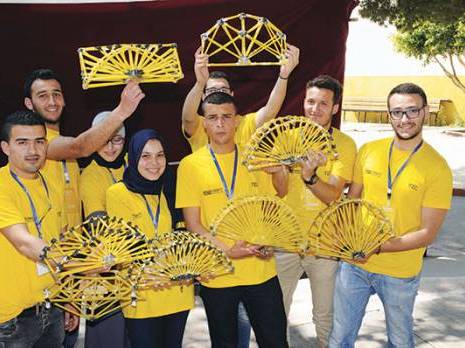 Spaghetti bridge challenge, des mathématiques à la bolognaise