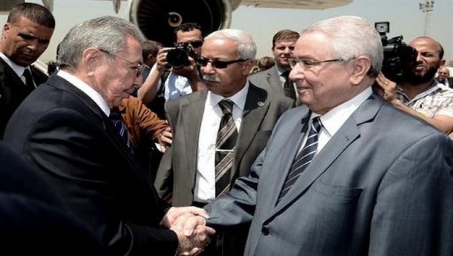 Le président cubain entame une visite d'Etat en Algérie