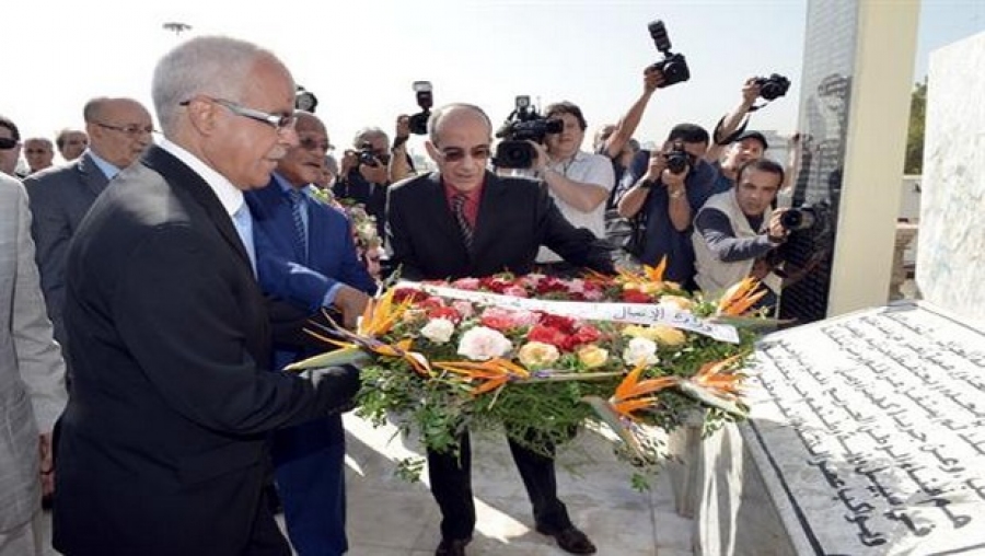 Grine se recueille à la mémoire des journalistes assassinés