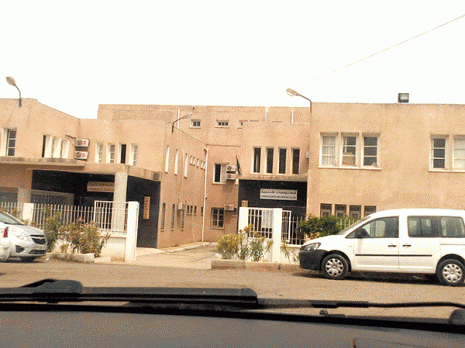 Polycliniques et salles de soins